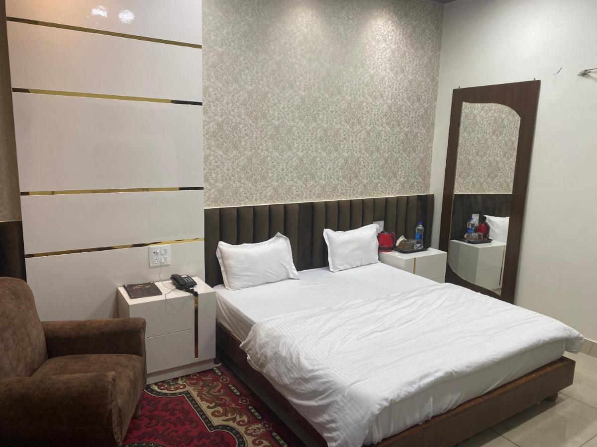 Hotel Temple View Inn Anandpur Sahib Luaran gambar