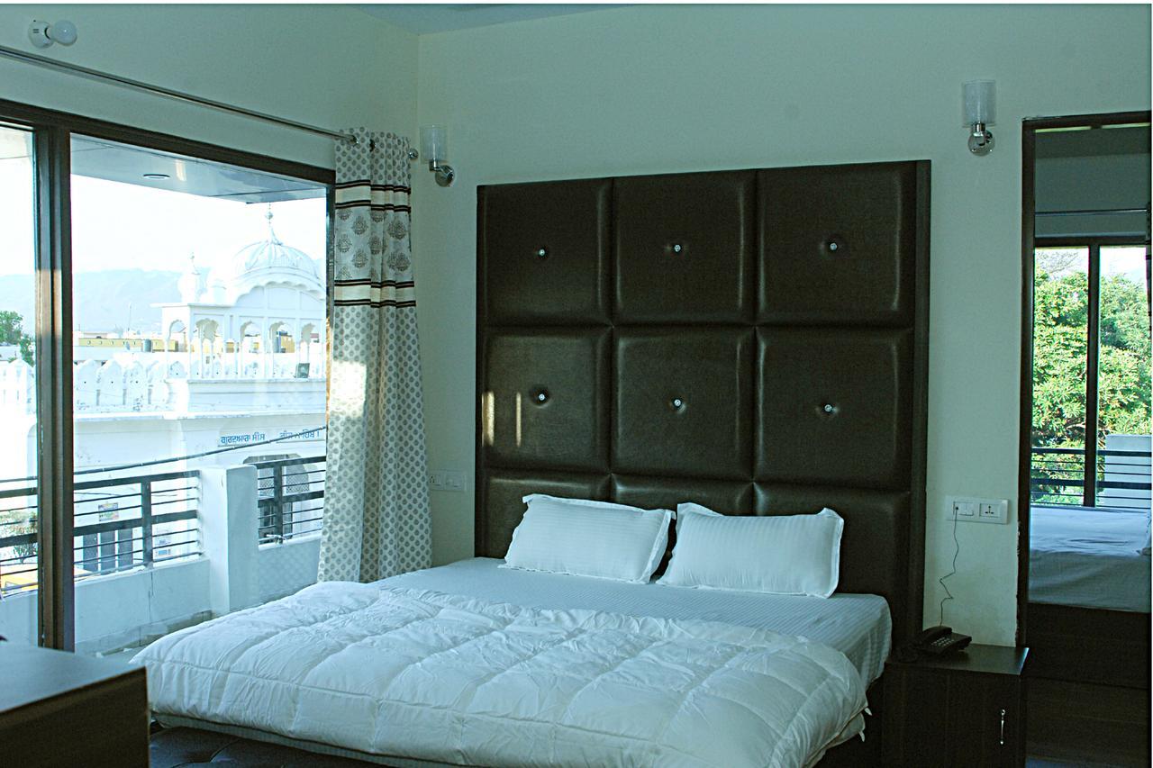 Hotel Temple View Inn Anandpur Sahib Luaran gambar